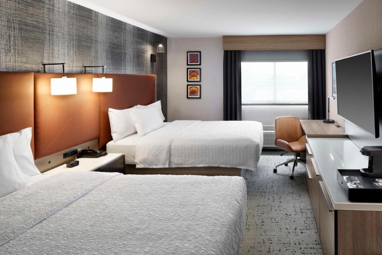 Hampton Inn Newark Airport Εξωτερικό φωτογραφία